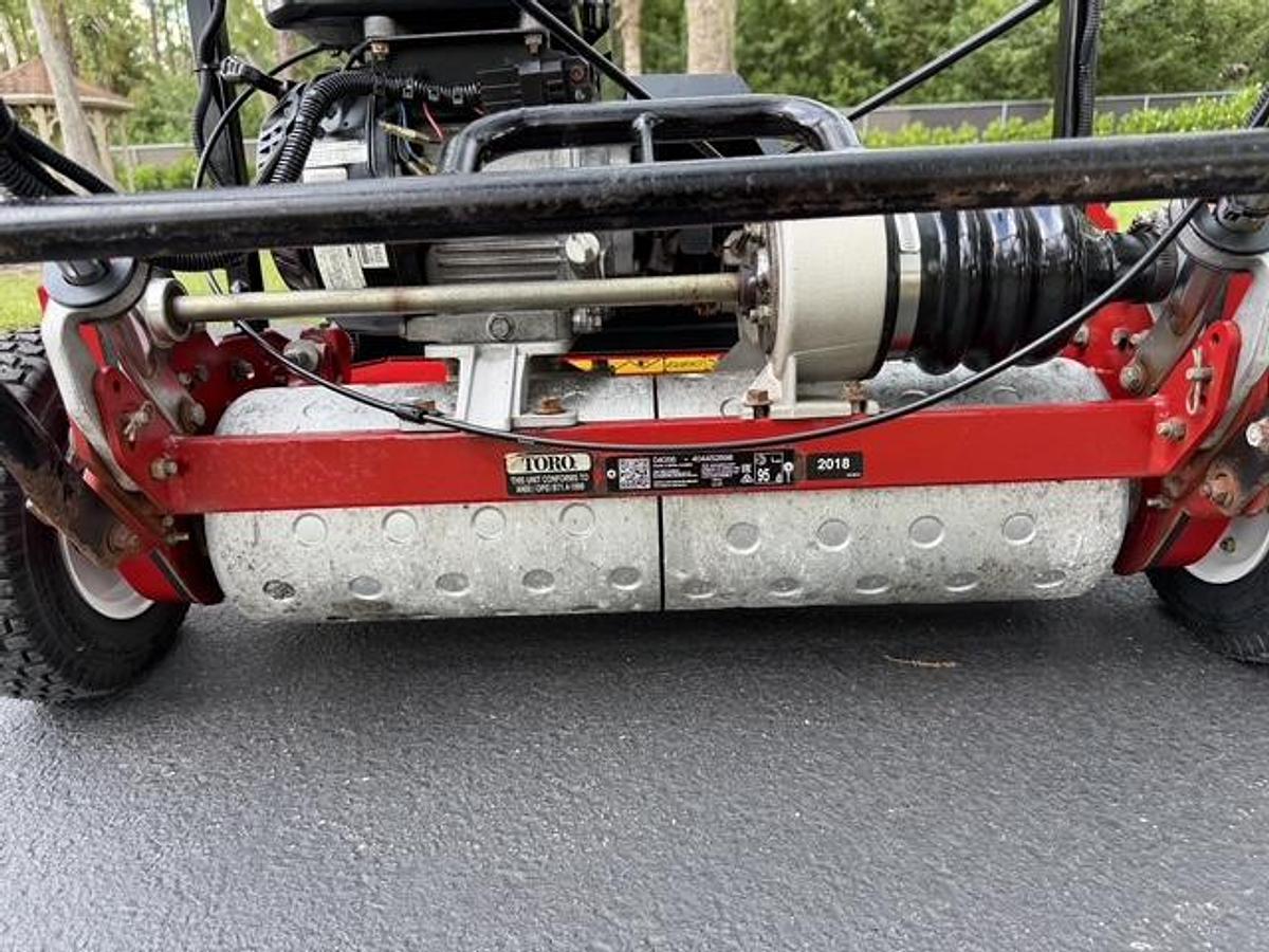 Used 2018 Toro Greensmaster 1600 Model 04056