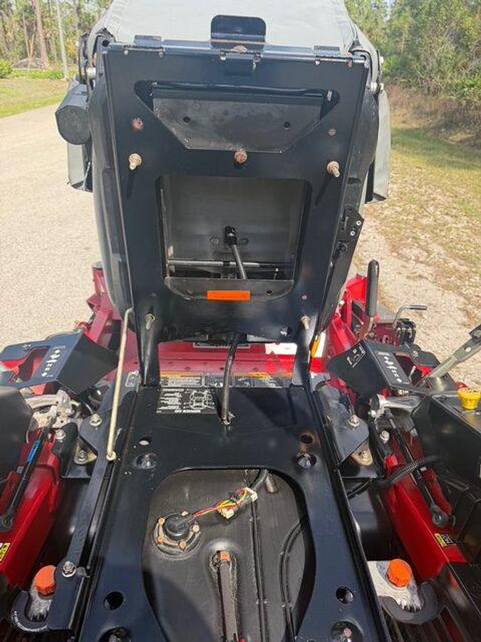 Used 2014 Toro Z Master 5000 Series 60″ Deck