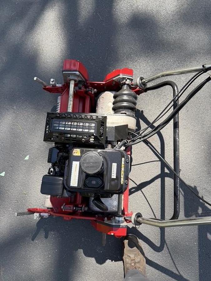 Used 2010 Toro Greensmaster 1600
