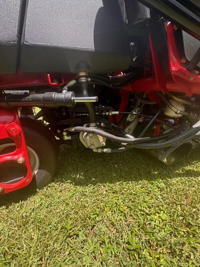 Used 2021 Greensmaster TriFlex 3320 Hybrid Greens Mower