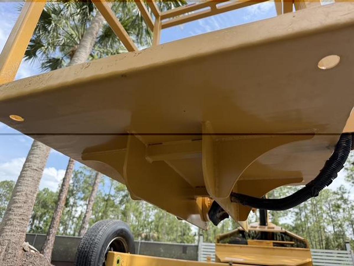 Used Polecat Model 266 Towable Boom Lift