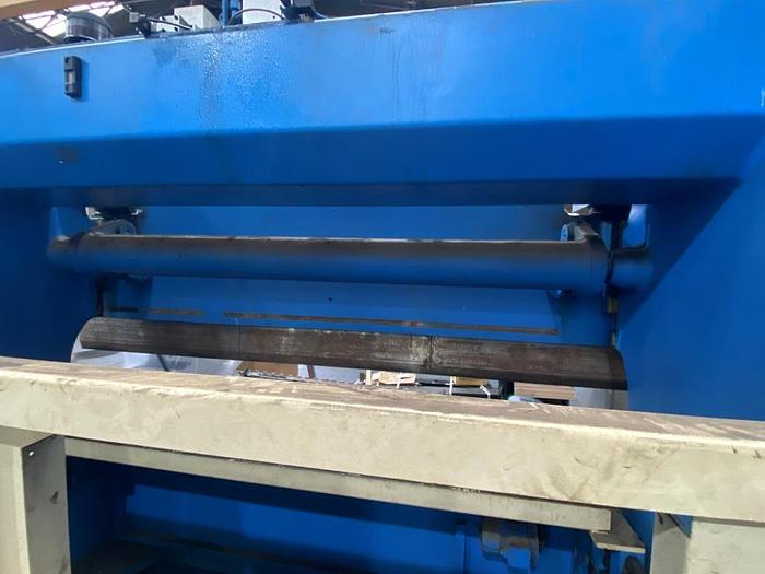 Used 1999 Kingsland KPT30200 3m x 200T Pressbrake