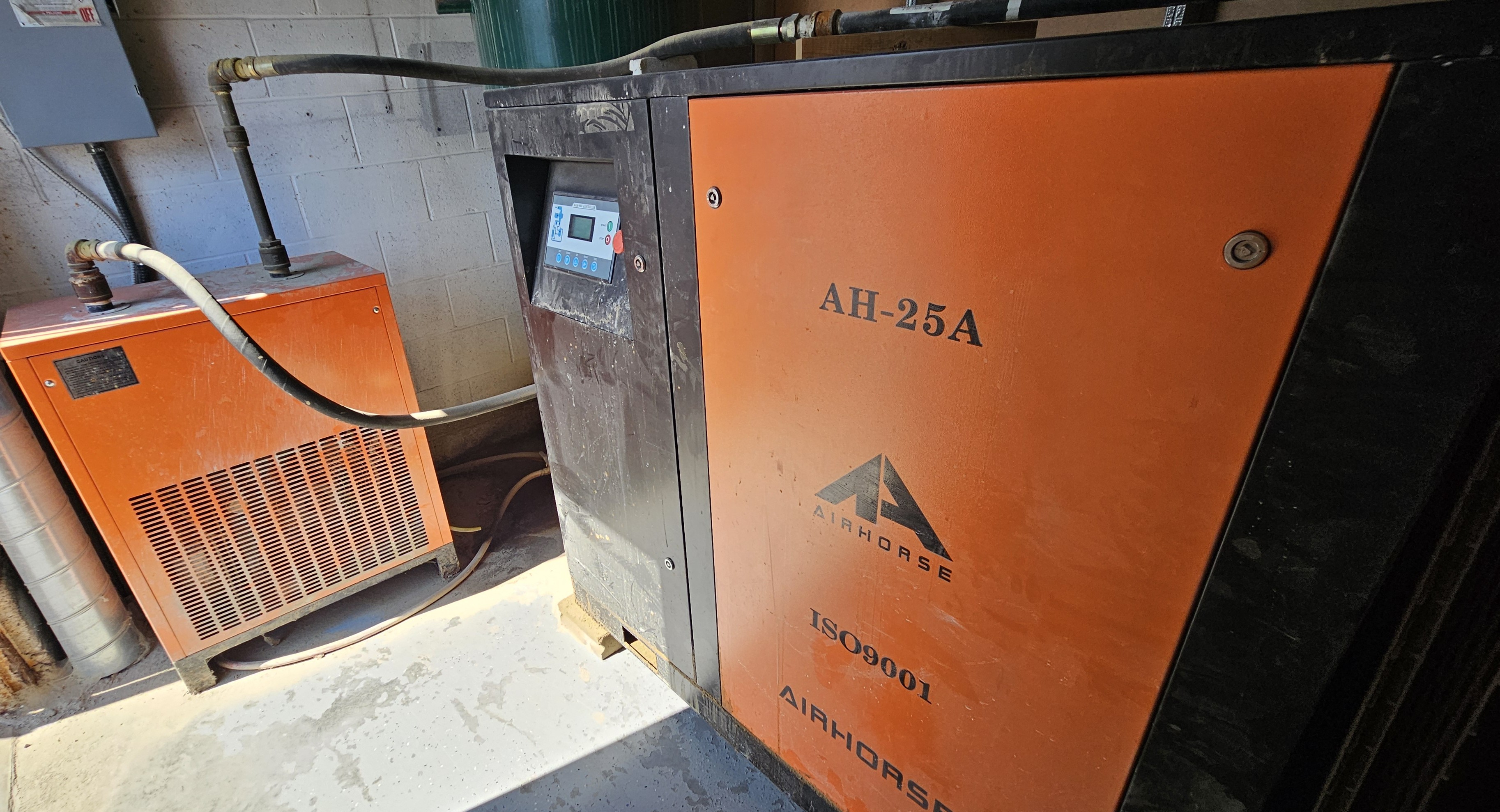 Used 2015 Airhorse AH-25A used screw compressor #BBM2827