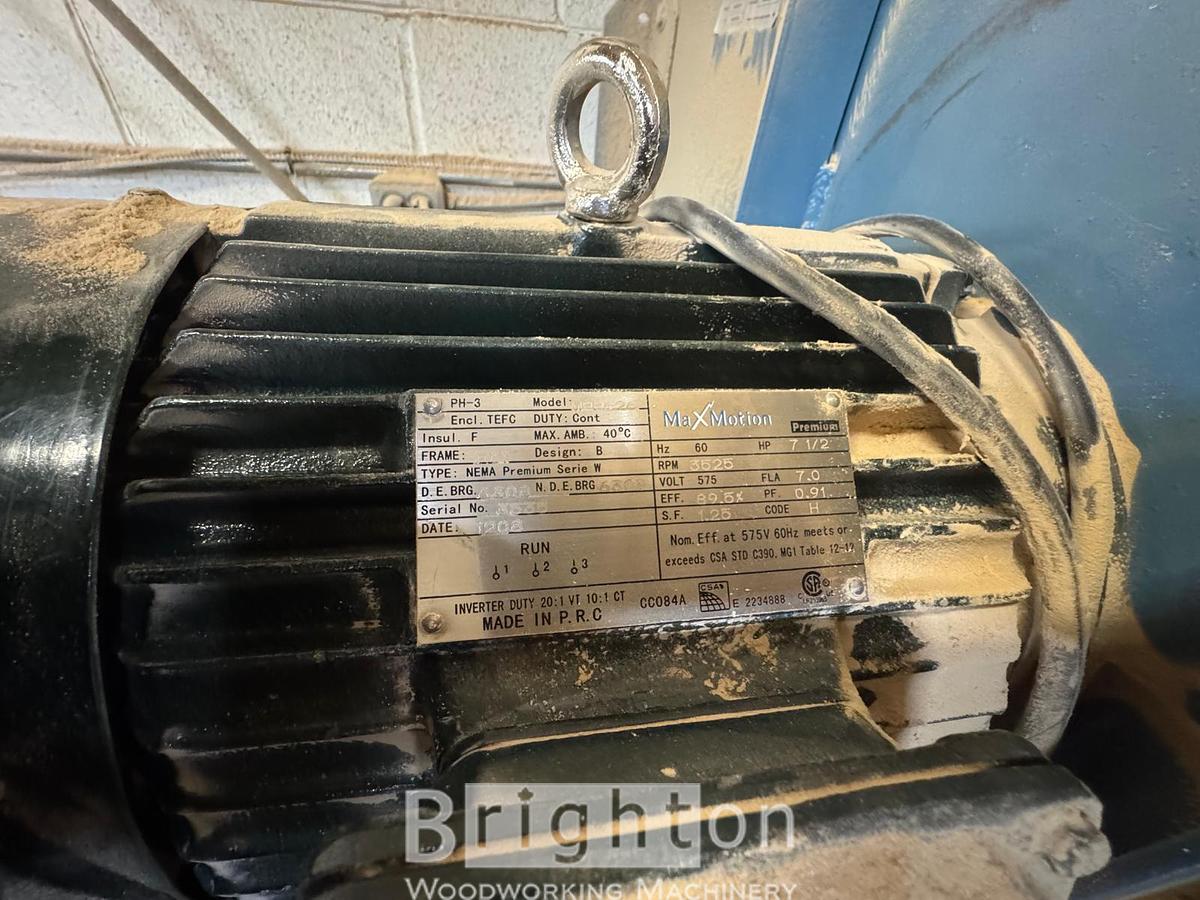 Used 2012 MaxMotion 7.5 HP used Dust Collector #BBM2771