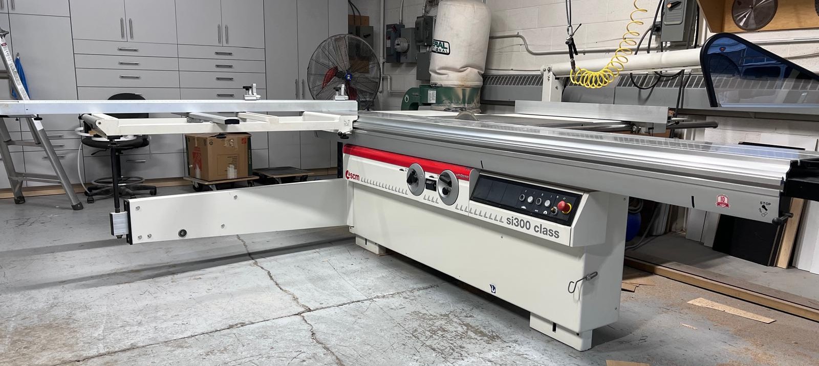 Used 2016 SCM SI300 used sliding table saw. #BBM2860