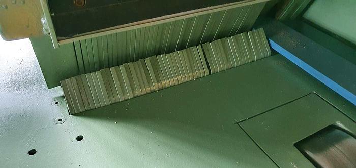 Used CML Multi rip saw J350  Automatic multi-rip saw 