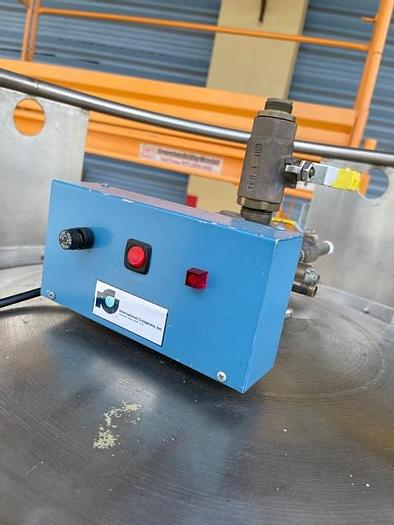 Used DEWAR STORAGE ON WHEELS TANK  International cryogenics Helium 