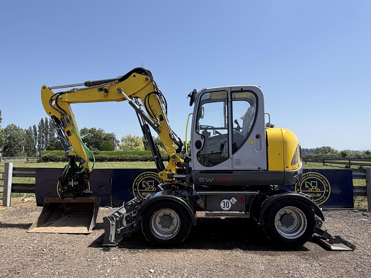 Used 2021 WACKER NEUSON EW100