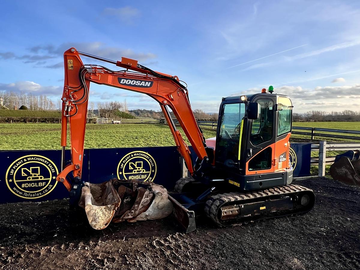 Used 2022 DOOSAN DX62R-3