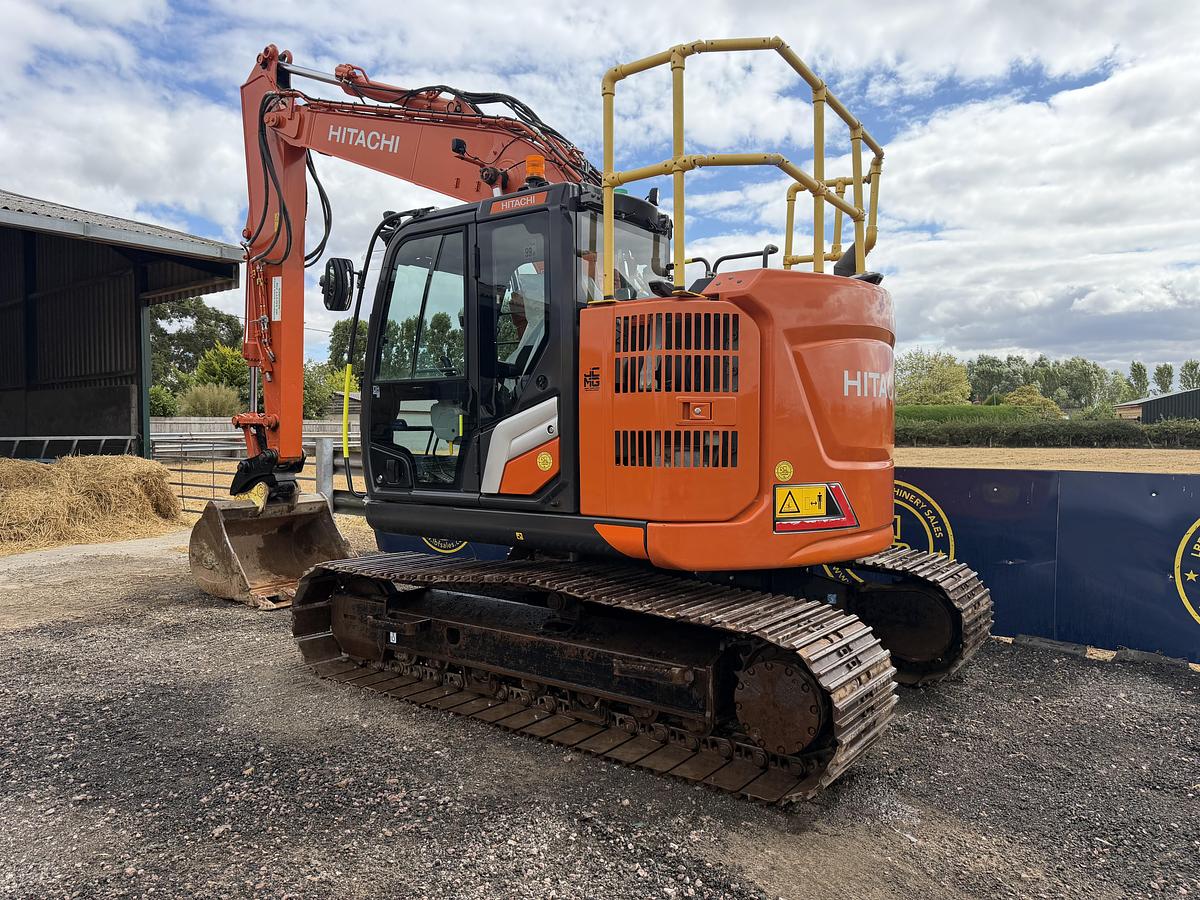 Used 2023 HITACHI ZAXIS ZX135USBL-7