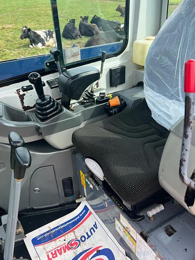 Used 2018 TAKEUCHI TB216