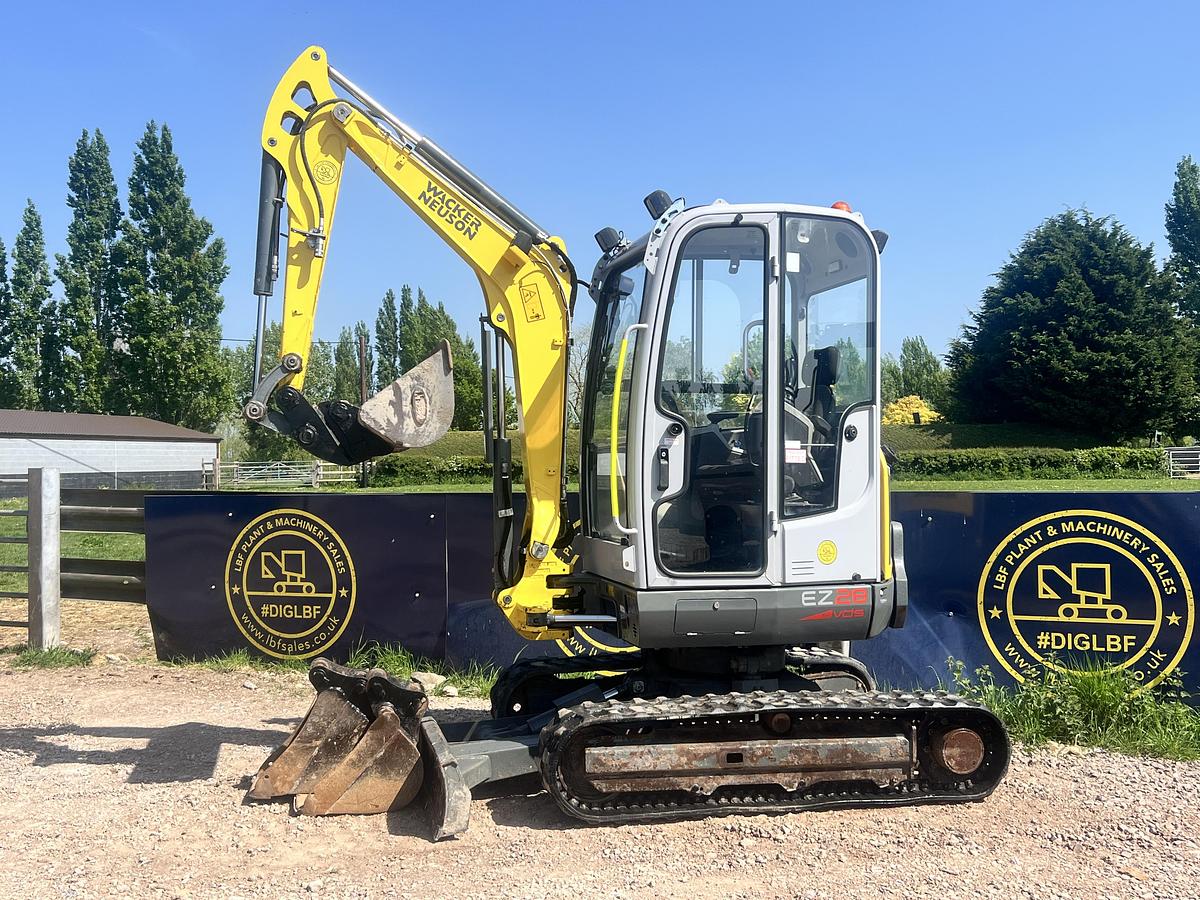Used 2016 WACKER NEUSON EZ28 VDS