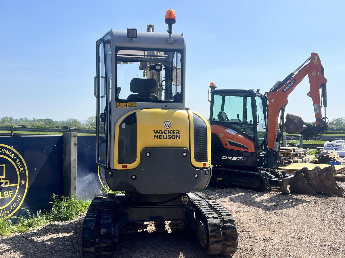 Used 2016 WACKER NEUSON EZ28 VDS