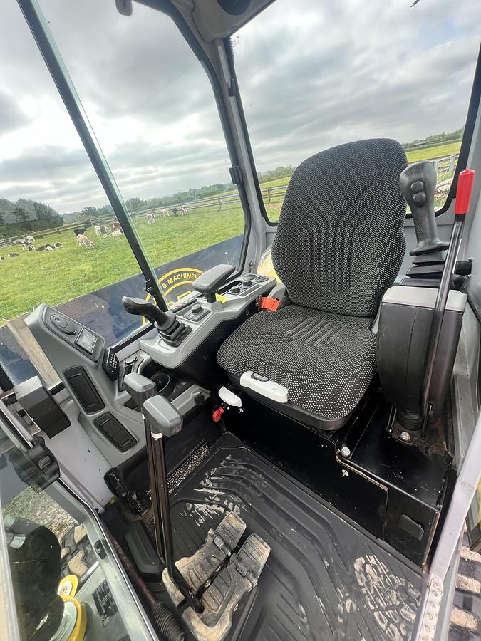 Used 2024 WACKER NEUSON EZ26-2