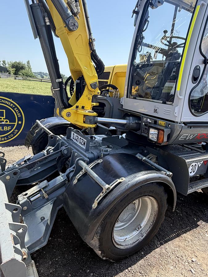 Used 2021 WACKER NEUSON EW100