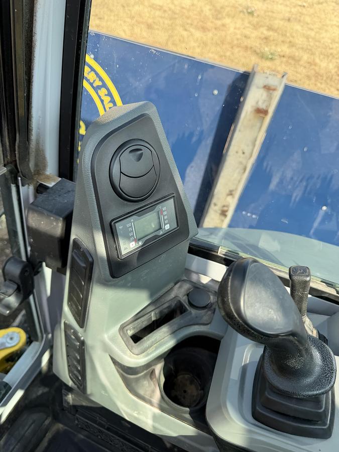 Used 2024 WACKER NEUSON EZ26-2