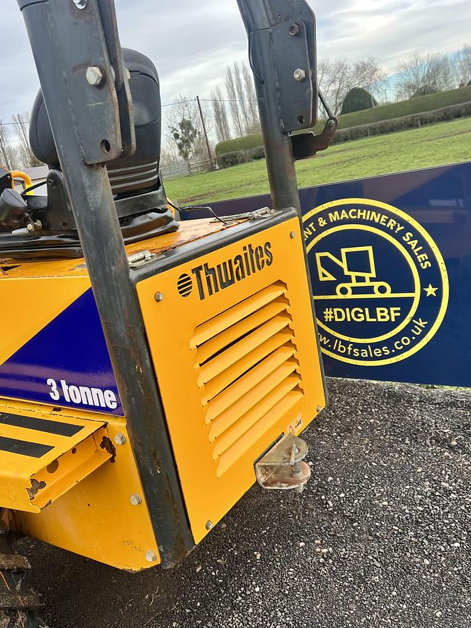 Used 2015 THWAITES 3 tonne dumper