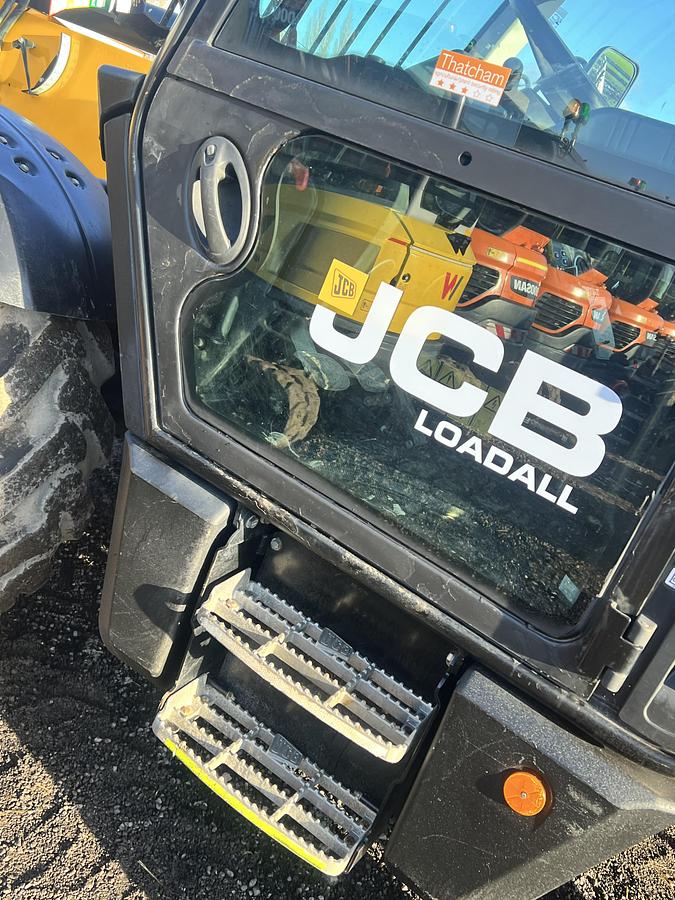 Used 2021 JCB 540-140