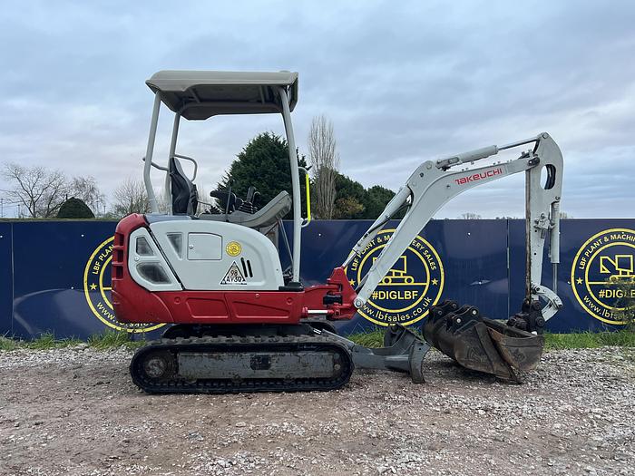 Used 2020 TAKEUCHI TB216
