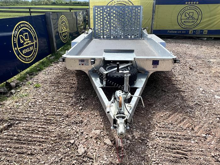 Used 2024 IFOR WILLIAMS GH126