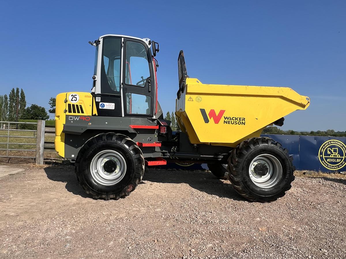 Used 2023 WACKER NEUSON DW90