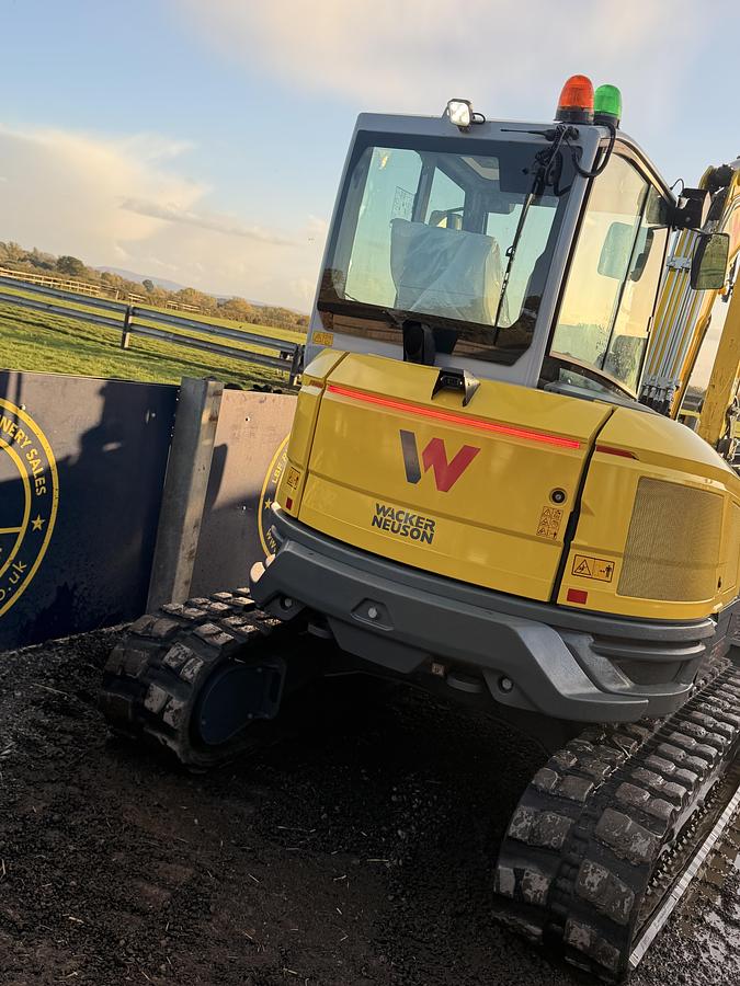 Used 2025 WACKER NEUSON EZ50