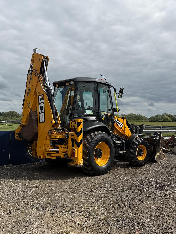 Used 2021 JCB 3CX SITE MASTER PRO