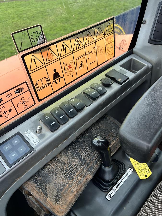 Used 2022 DOOSAN DX62R-3