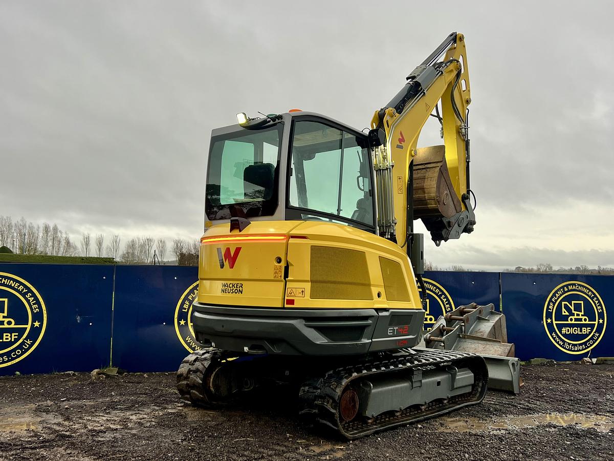 Used 2022 WACKER NEUSON ET42 VDS