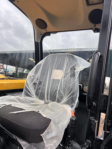 Used 2024 JCB 531-70 81K