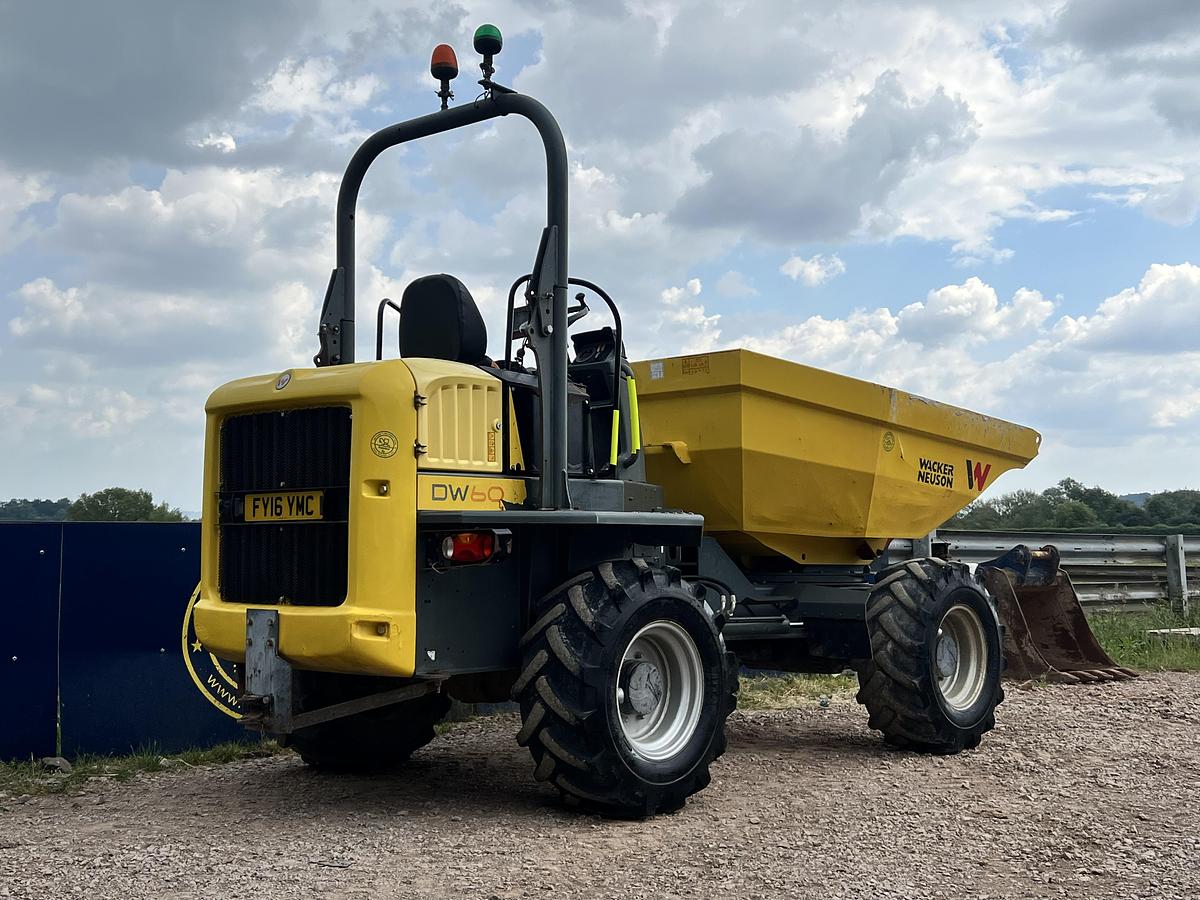 Used 2016 WACKER NEUSON DW60