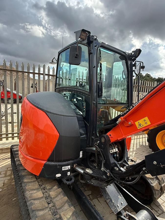 Used 2023 KUBOTA U56-5