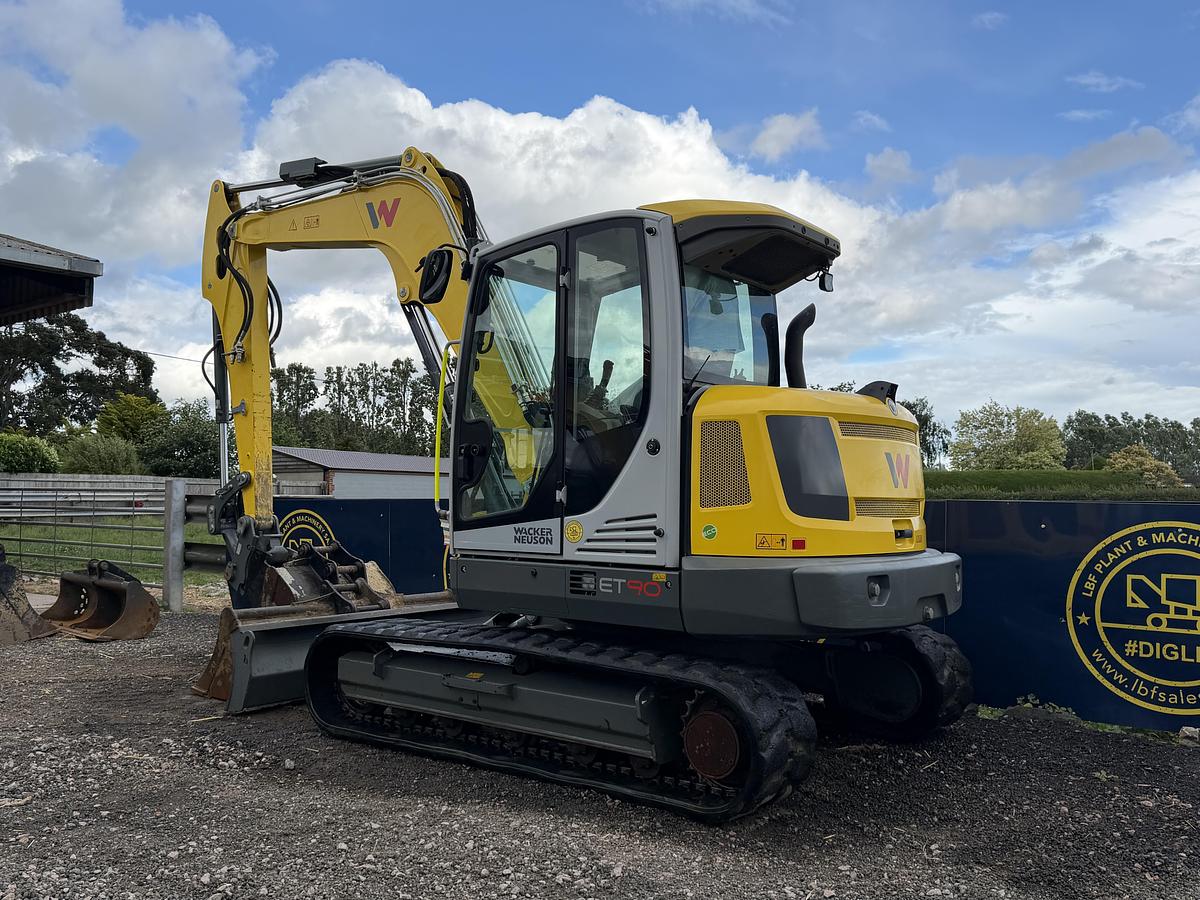 Used 2023 WACKER NEUSON ET90
