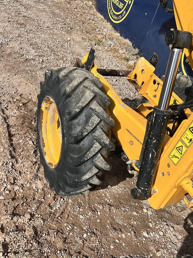 Used 2018 JCB 1 tonne high tip dumper