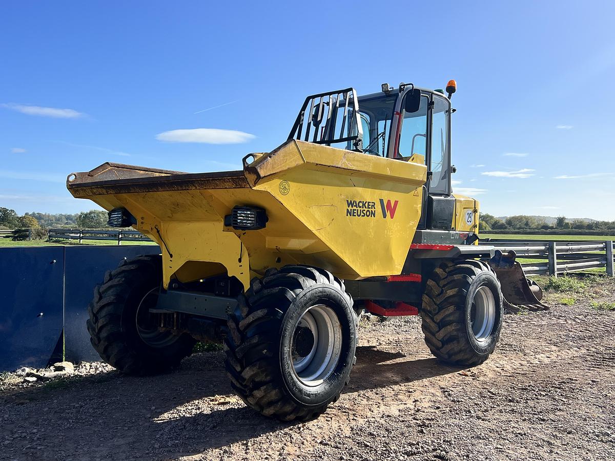 Used 2023 WACKER NEUSON DW90