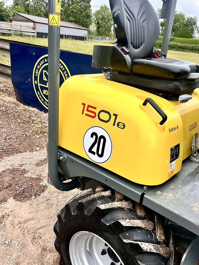 Used 2017 WACKER NEUSON 1501s