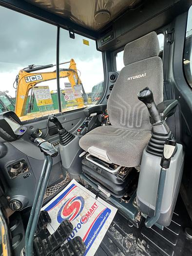 Used 2017 Hyundai  80CR-9A