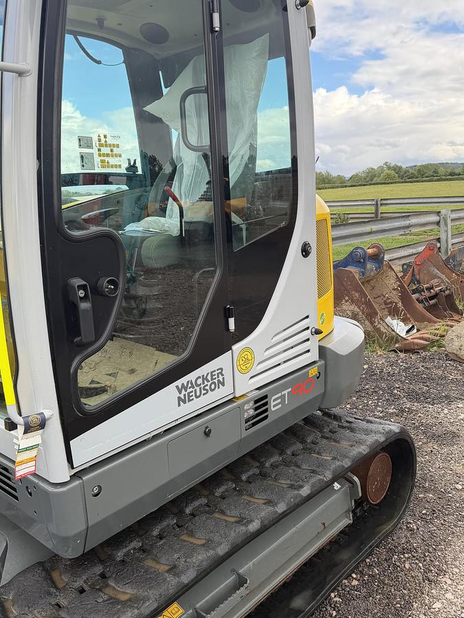 Used 2023 WACKER NEUSON ET90