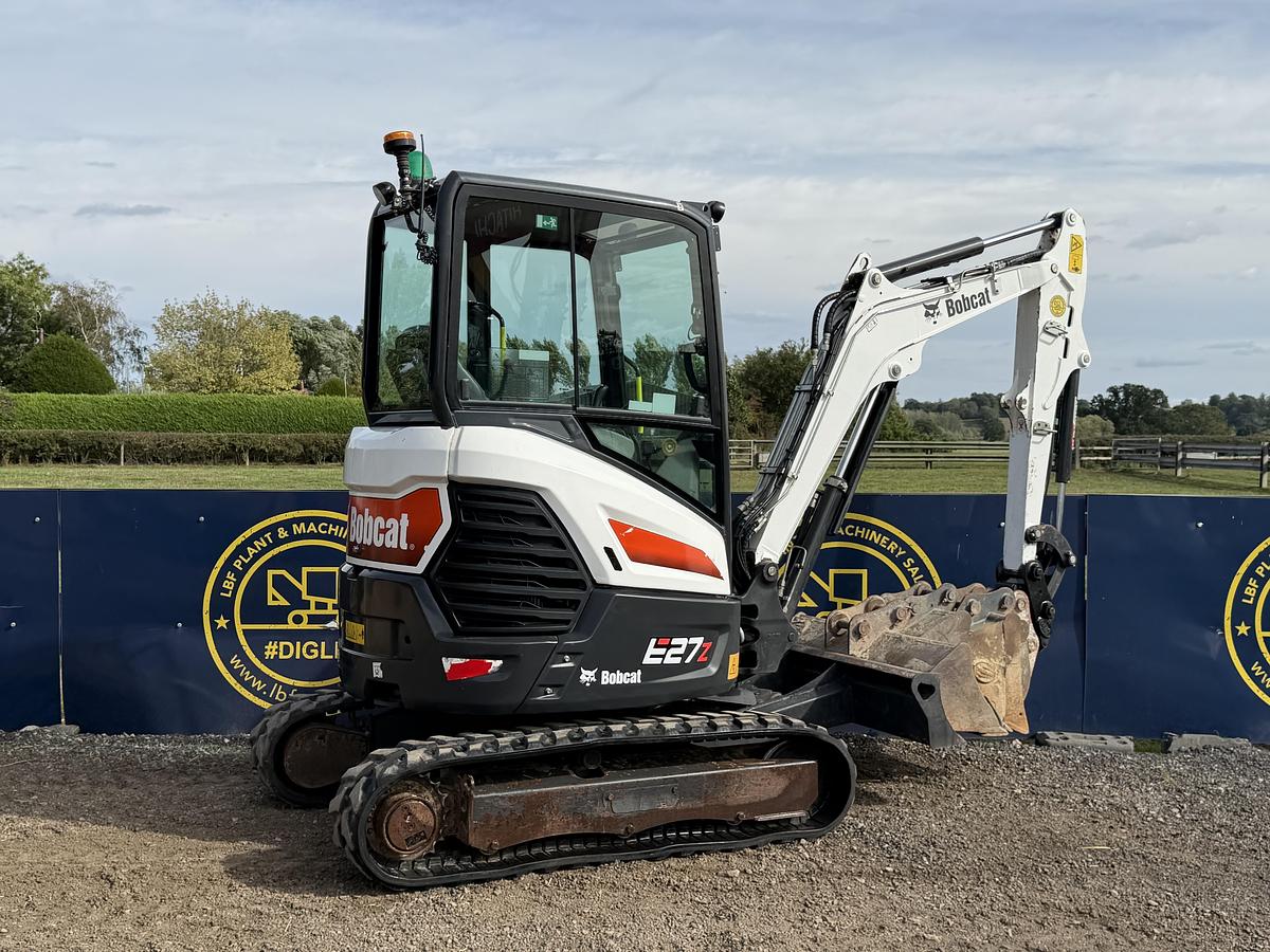 Used 2022 Bobcat E27Z
