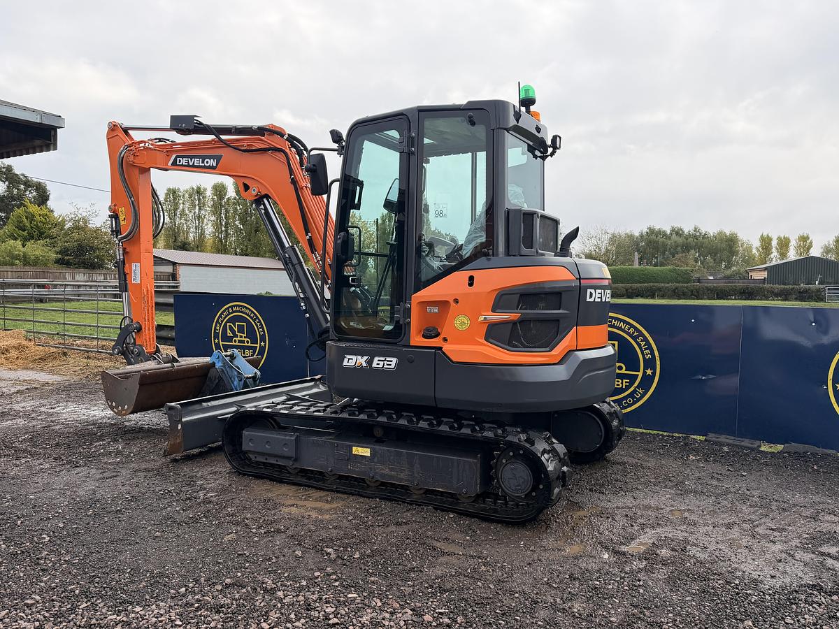 Used 2025 DEVELON DX63R-7