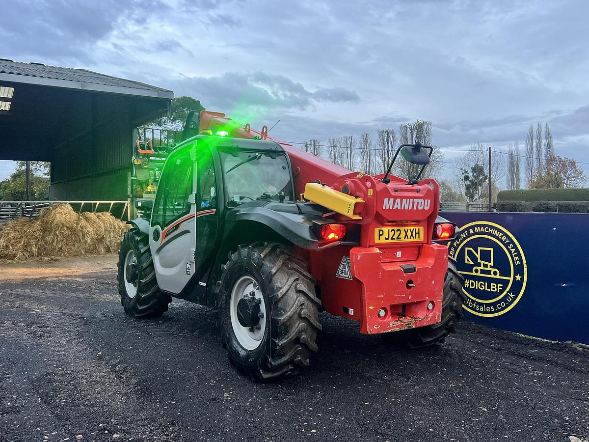 Used 2022 MANITOU MT 930 H