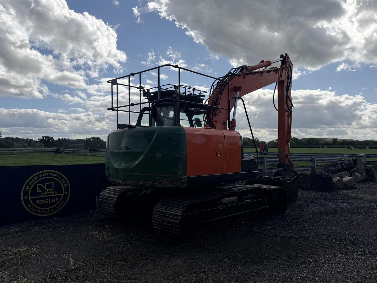 Used 2015 HITACHI ZAXIS ZX130 LCN-5