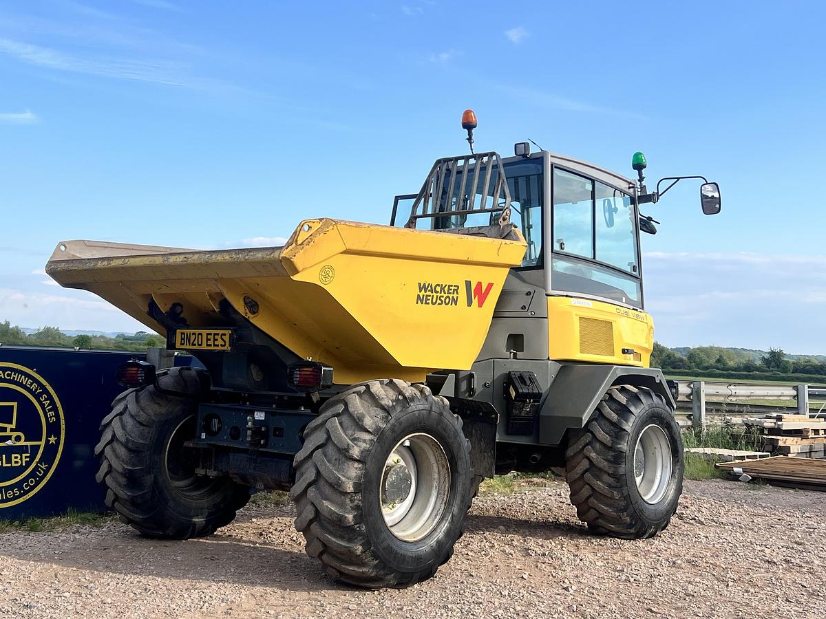 Used 2020 WACKER NEUSON DV90 duel view swivel