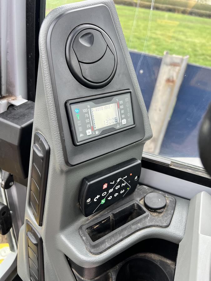 Used 2024 WACKER NEUSON EZ26-2