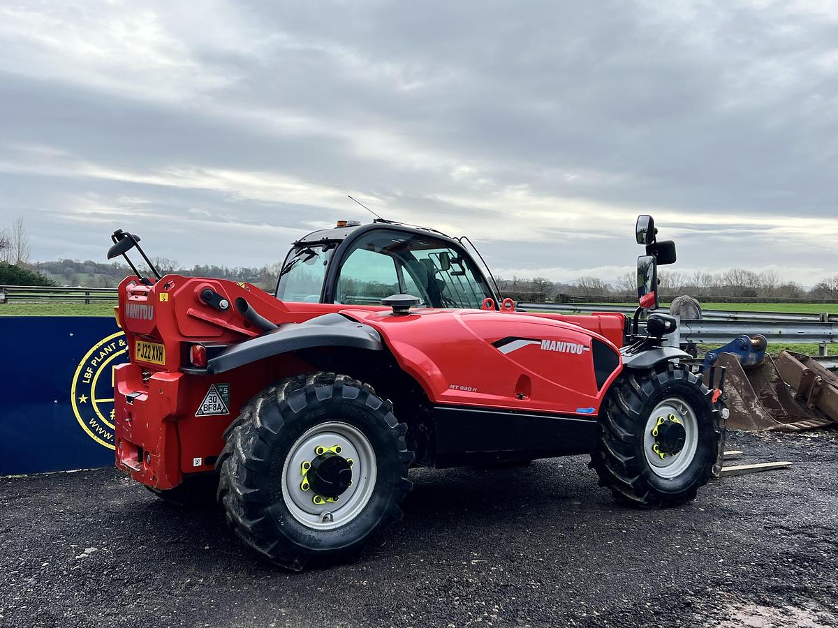 Used 2022 MANITOU MT 930 H