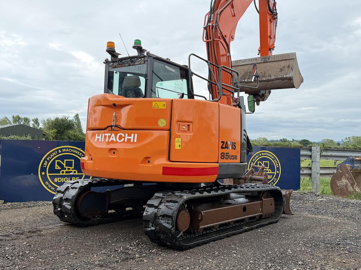 Used 2018 HITACHI ZX85USB-5