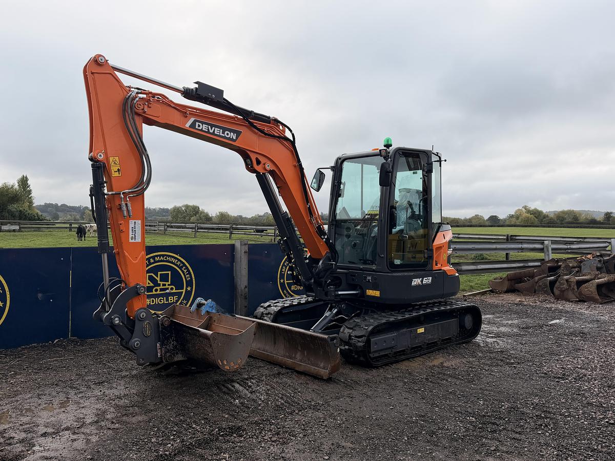 Used 2025 DEVELON DX63R-7