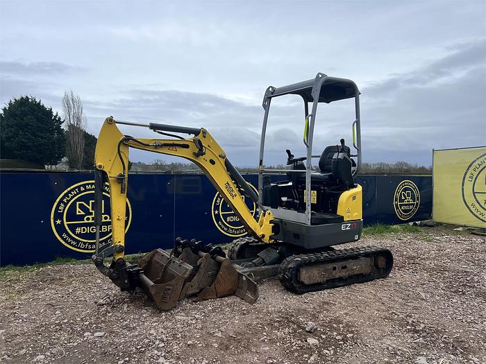 Used 2018 WACKER NEUSON EZ17