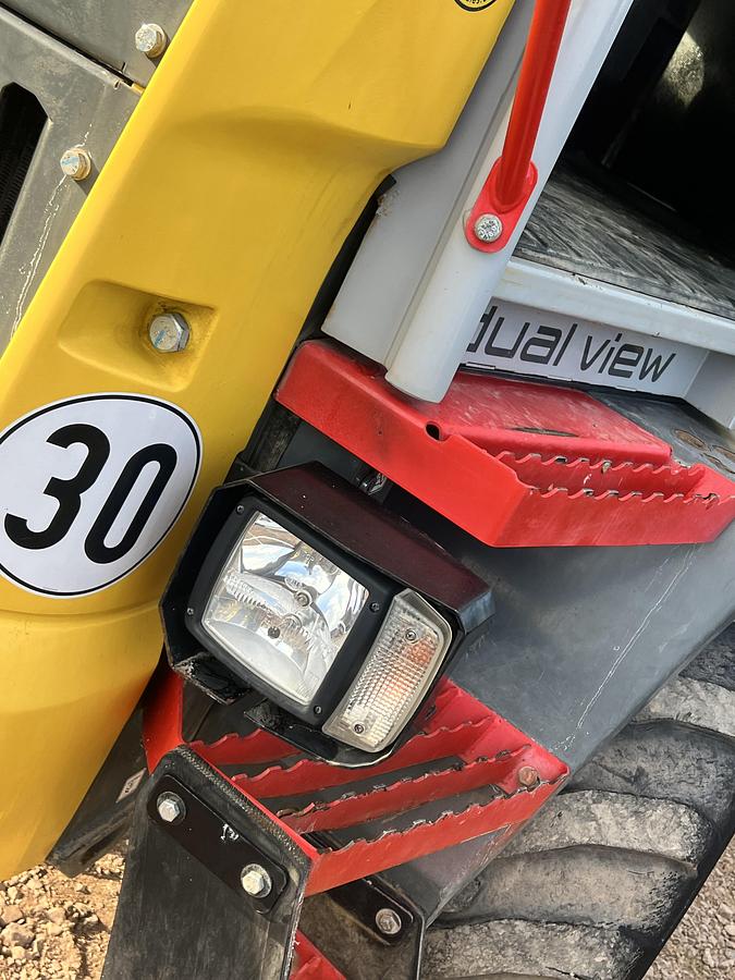 Used 2020 WACKER NEUSON DV90 duel view swivel