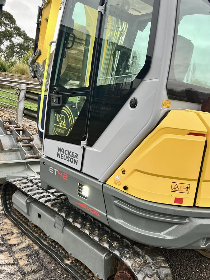 Used 2022 WACKER NEUSON ET42 VDS